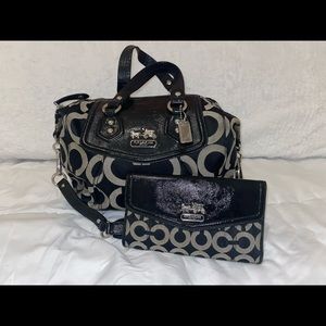 Vintage coach purse and wallet